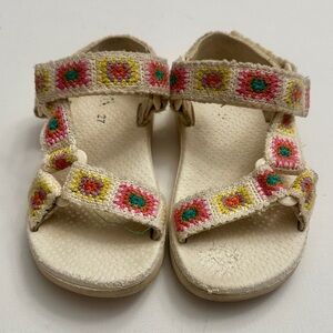 Zara girl’s Sandals with Colorful Crochet Accents.  Size 10 -10-1/2 US - 27 EU.
